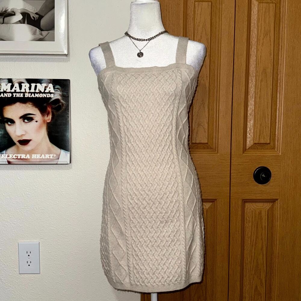 H&M Mini Dress Womens Medium Beige Cable Knitted Boho Casual Sleeveless Pullover
